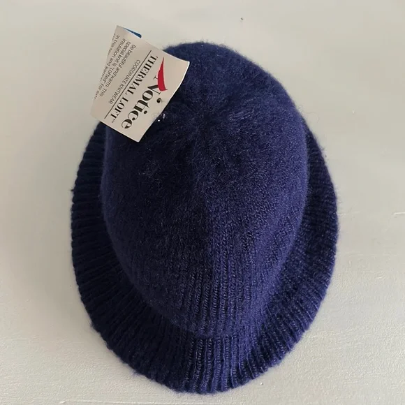 Vintage Navy Blue Wool Hat - Picture 3 of 11
